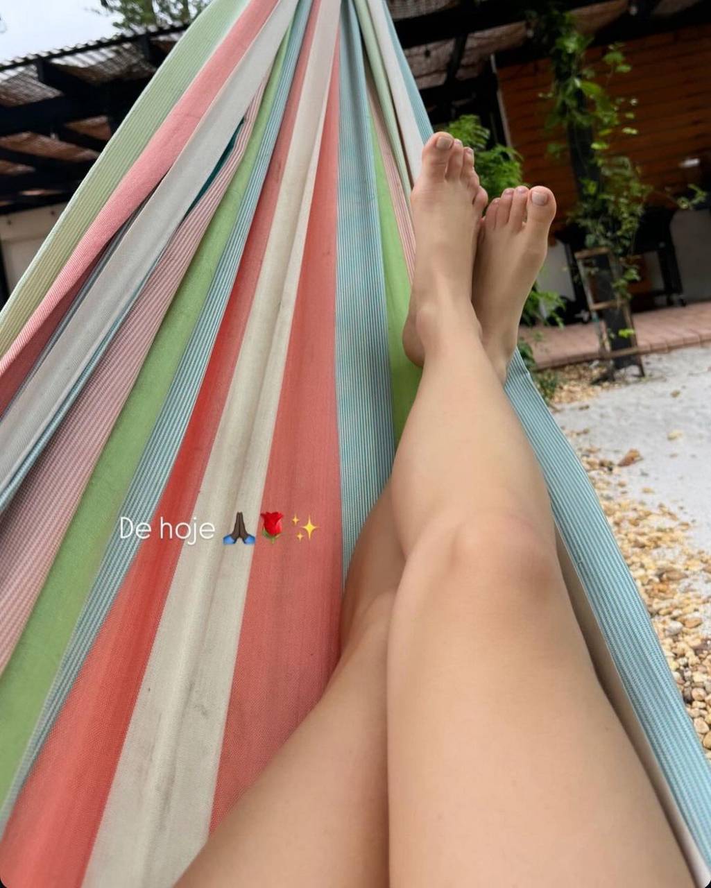 Giovanna Ewbank Feet